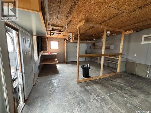 617 Bison Avenue, Weyburn, SK - Indoor