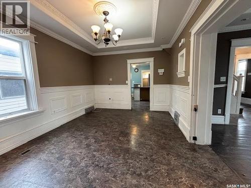617 Bison Avenue, Weyburn, SK - Indoor Photo Showing Other Room