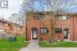 11 - 41 RHONDA ROAD Guelph (Willow West/Sugarbush/West Acres), ON N1H 7A4