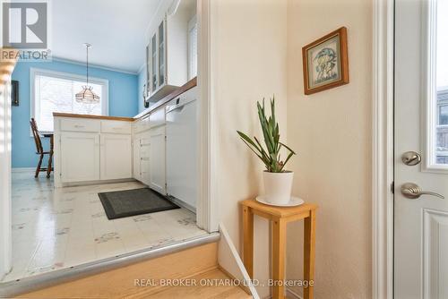 20 Cardinal Drive, Hamilton, ON - Indoor Photo Showing Other Room