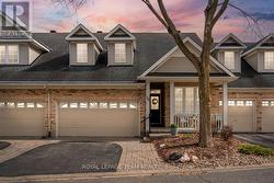 20 MORENZ TERRACE  Ottawa, ON K2K 3H1