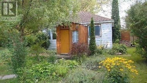 1975 METRO ROAD N  Georgina, ON L0E 1L0