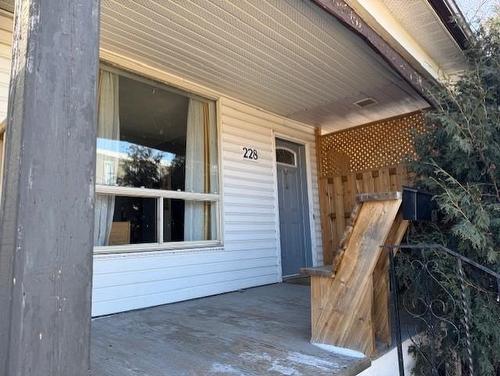 228 Archibald Street N  Thunder Bay, ON P7C 3Y2