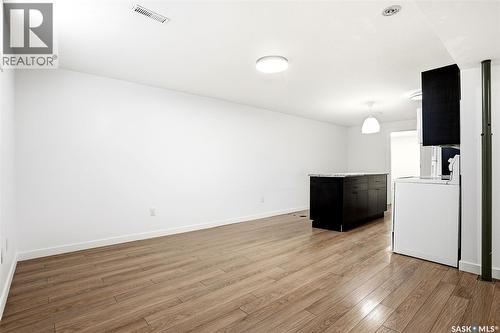 3814 25Th Avenue, Regina, SK - Indoor