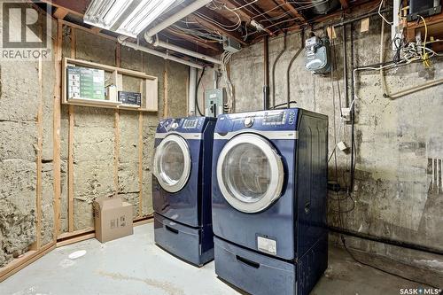 3814 25Th Avenue, Regina, SK - Indoor Photo Showing Laundry Room