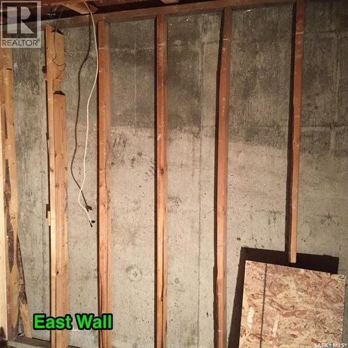 3814 25Th Avenue, Regina, SK - Indoor Photo Showing Other Room