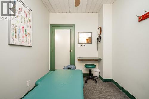 4828 Fraser Street, Vancouver, BC 