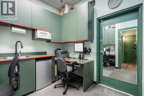 4828 Fraser Street, Vancouver, BC 