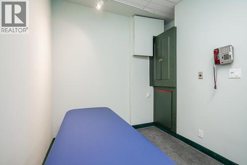 4828 Fraser Street, Vancouver, BC 