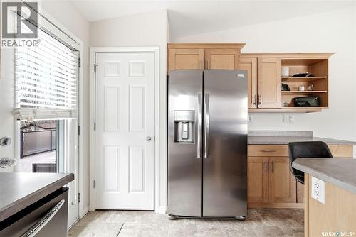 11 Fairway Crescent, White City, SK - Indoor Photo Showing Kitchen