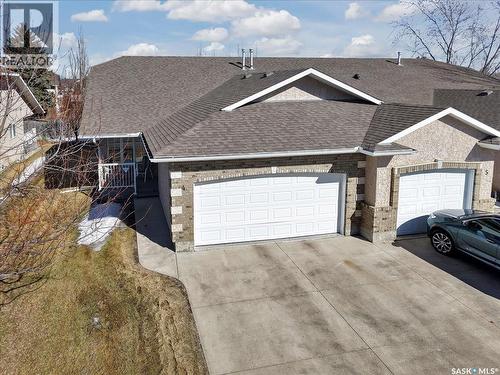 4 Crystal Villa, Warman, SK - Outdoor