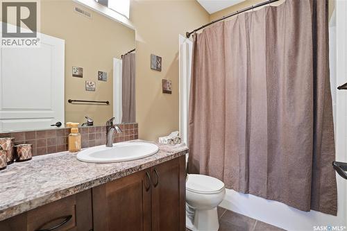 4150 Goldfinch Way, Regina, SK - Indoor Photo Showing Bathroom