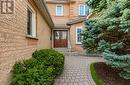 263 Mcclellan Way, Aurora, ON  - Outdoor 