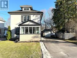 387 HORRELL AVENUE Midland, ON L4R 2A5