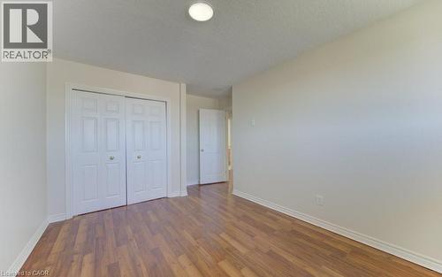 bedroom 2 - 90 Ralgreen Crescent, Kitchener, ON - Indoor Photo Showing Other Room