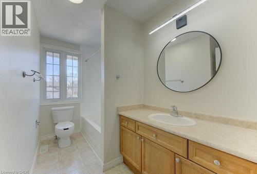 90 Ralgreen Crescent, Kitchener, ON - Indoor Photo Showing Bathroom
