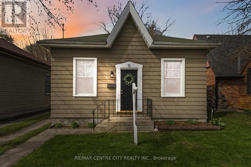 71 RIVERSIDE DRIVE  London North (North N), ON N6H 1B3