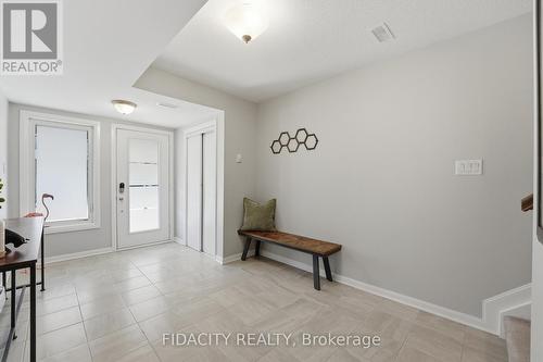 807 Element Private, Ottawa, ON - Indoor Photo Showing Other Room