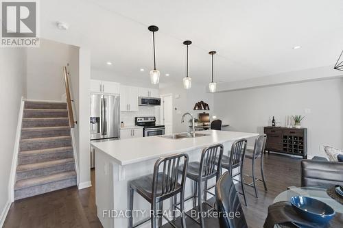 807 Element Private, Ottawa, ON - Indoor Photo Showing Kitchen With Double Sink With Upgraded Kitchen