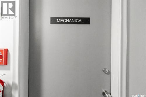 424 3Rd Avenue N, Saskatoon, SK - Indoor