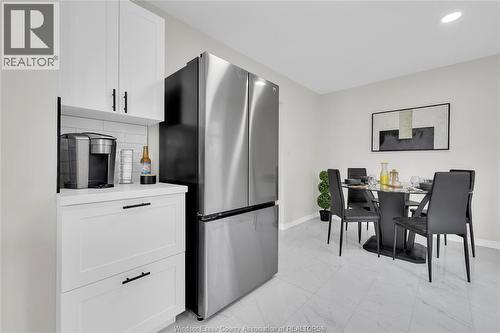 556 Clover, Windsor, ON - Indoor