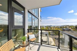 304-899 Esquimalt Ave Esquimalt, BC V9A 3M5