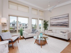 403-7161 West Saanich Rd Central Saanich, BC V8M 1P7