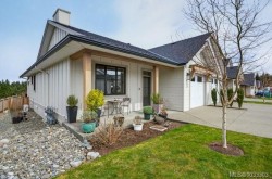 117-4098 Buckstone Rd Courtenay, BC V9N 0H2