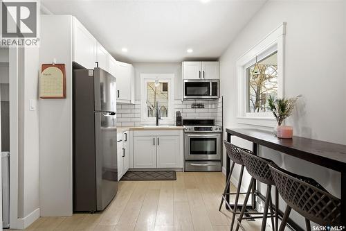 358 St John Street, Regina, SK - Indoor Photo Showing Kitchen