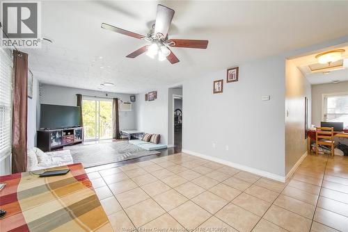 1056-60 Niagara, Windsor, ON - Indoor
