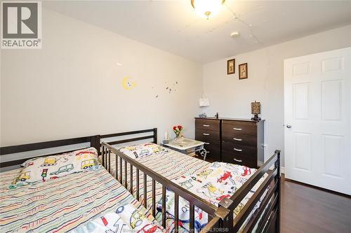 1056-60 Niagara, Windsor, ON - Indoor Photo Showing Bedroom