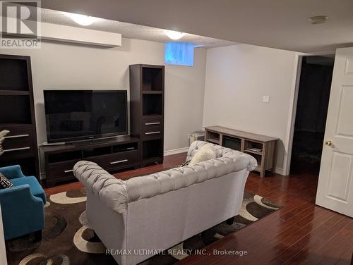 3434 Crimson King Circle, Mississauga, ON - Indoor