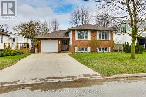 223 ELLOR STREET  Strathroy-Caradoc (Se), ON N7G 2L2