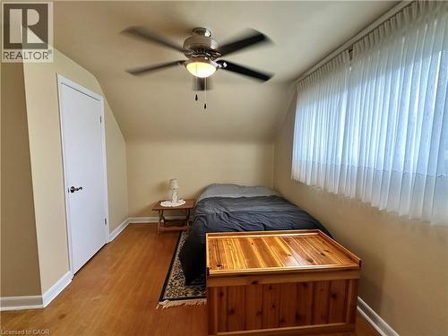 129 Broker Drive, Hamilton, ON - Indoor Photo Showing Bedroom