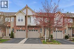 10 LIDDYCOAT Lane Unit# 4 Hamilton, ON L9G 0A7