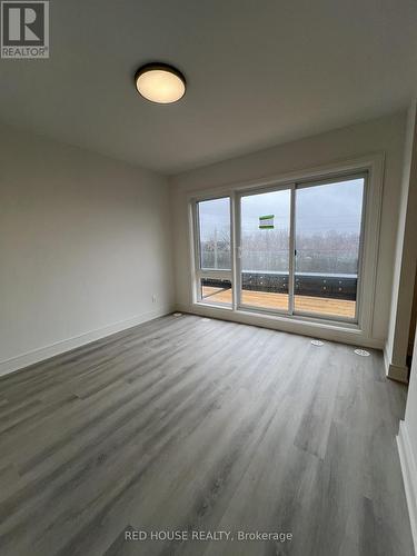 38 Everett Common, St. Catharines, ON - Indoor Photo Showing Other Room