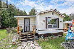 4 LAUREL LANE  Erin, ON N0B 1T0