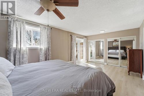 1451 Bala Drive, Oshawa, ON - Indoor Photo Showing Bedroom