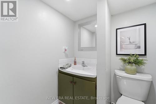 1451 Bala Drive, Oshawa, ON - Indoor Photo Showing Bathroom
