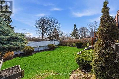 1451 Bala Drive, Oshawa, ON - Outdoor
