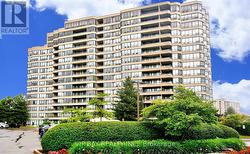 524 - 32 CLARISSA DRIVE Richmond Hill, ON L4C 9R7