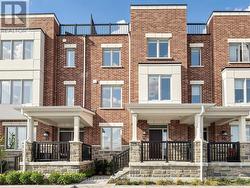 17 - 3070 JOHN MCKAY BOULEVARD Oakville, ON L6H 4K5