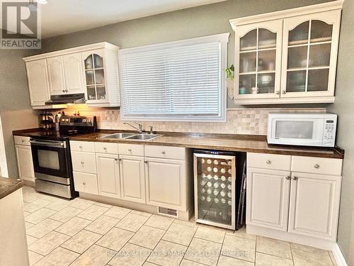 4 Seymour Avenue, Cornwall, ON - Indoor Photo Showing Kitchen With Double Sink