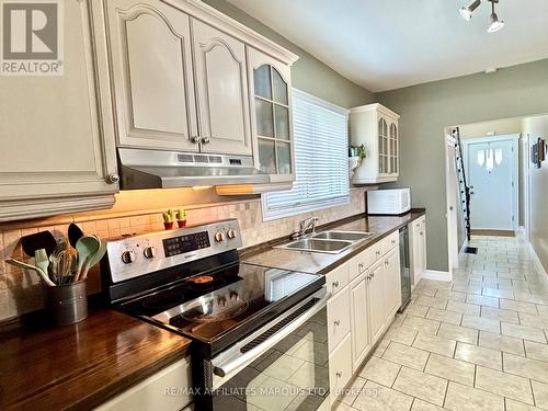 4 Seymour Avenue, Cornwall, ON - Indoor Photo Showing Kitchen With Double Sink