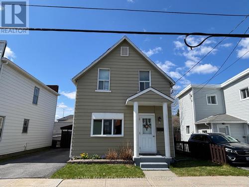 4 Seymour Avenue, Cornwall, ON - Outdoor With Facade