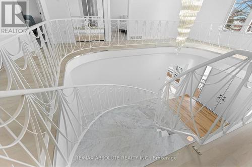 1444 Normandy Crescent, Ottawa, ON - 