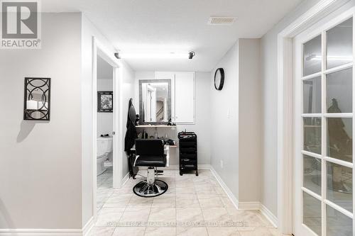 3809 Candlelight Drive, Mississauga, ON - Indoor Photo Showing Other Room