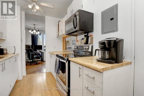 206 - 2000 Jasmine Crescent, Ottawa, ON - Indoor Photo Showing Kitchen