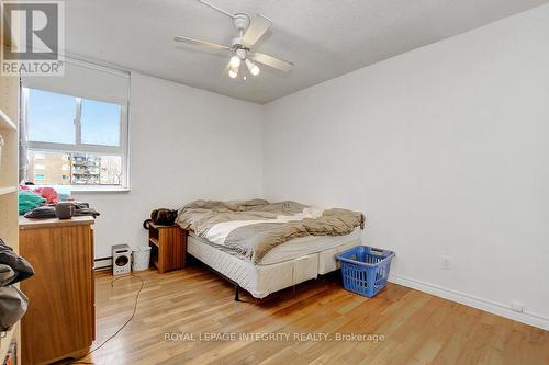 206 - 2000 Jasmine Crescent, Ottawa, ON - Indoor Photo Showing Bedroom