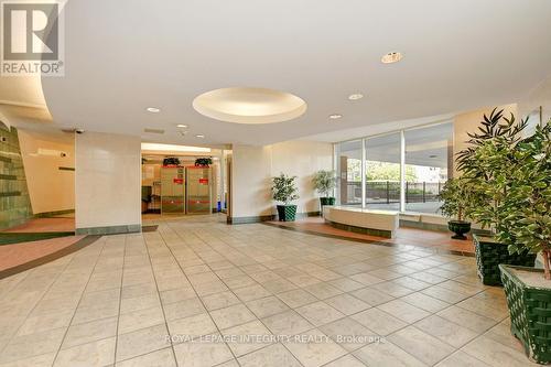 206 - 2000 Jasmine Crescent, Ottawa, ON - Indoor Photo Showing Other Room